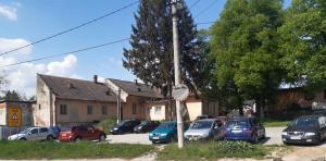 parkovisko pri starej MŠ